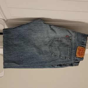 Levi Jean's 559 36/34 Stonewash color